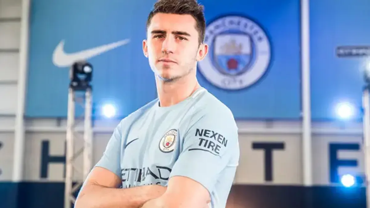 Aymeric Laporte İspanya Milli Takımı'nda Tarihi Eşiği Geçti Aymeric Laporte İspanya Milli Takımı'nda Tarihi Eşiği Geçti