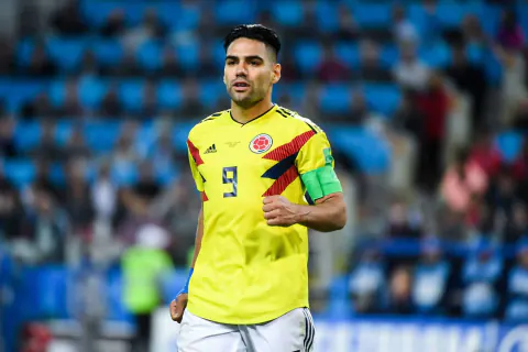 Radamel Falcao'dan Yeni Başlangıç ve Sert Eleştiri: Efsane Döndü