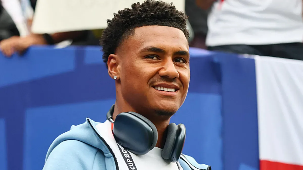 Fenerbahçe Transferinde Ollie Watkins Hareketliliği: İngiltere'den Kritik Gelişme Fenerbahçe Transferinde Ollie Watkins Hareketliliği: İngiltere'den Kritik Gelişme