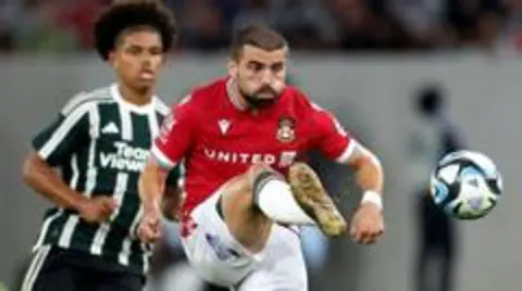 Wrexham ve Manchester United Helsinki'de Karşı Karşıya Geliyor