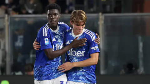 Serie A'da Transfer Hareketliliği: Milan'dan 100 Milyonluk Operasyon, Como'da Nico Paz Sesleri