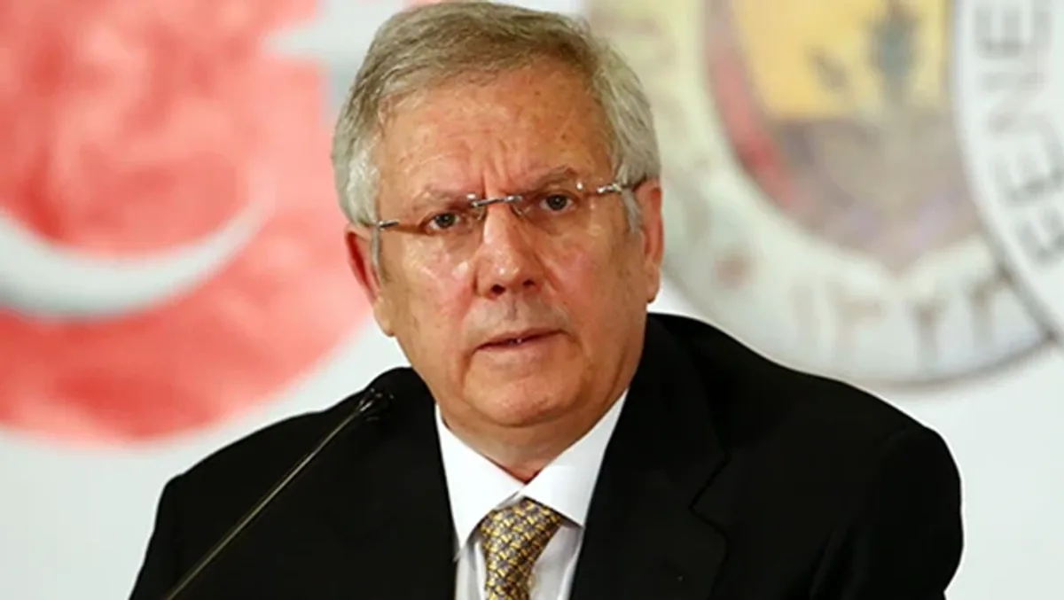 Fenerbahçe'den Fransa'daki Transfer Görüşmeleri İddialarına Resmi Yanıt Fenerbahçe'den Fransa'daki Transfer Görüşmeleri İddialarına Resmi Yanıt