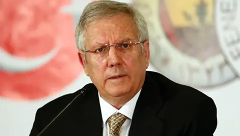 Fenerbahçe'den Fransa'daki Transfer Görüşmeleri İddialarına Resmi Yanıt